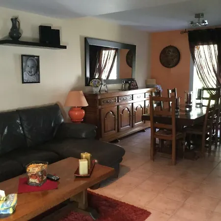Bed & Breakfast Au Petit Nid De Valaine Maisse