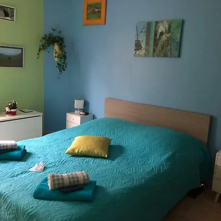 Bed & Breakfast Au Petit Nid De Valaine Maisse